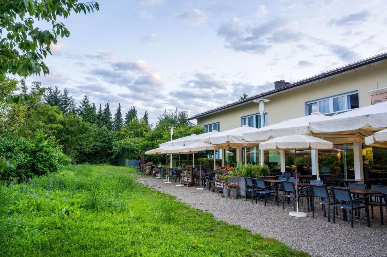 [M]Eat & Stay Hotel Haar  Exteriér fotografie